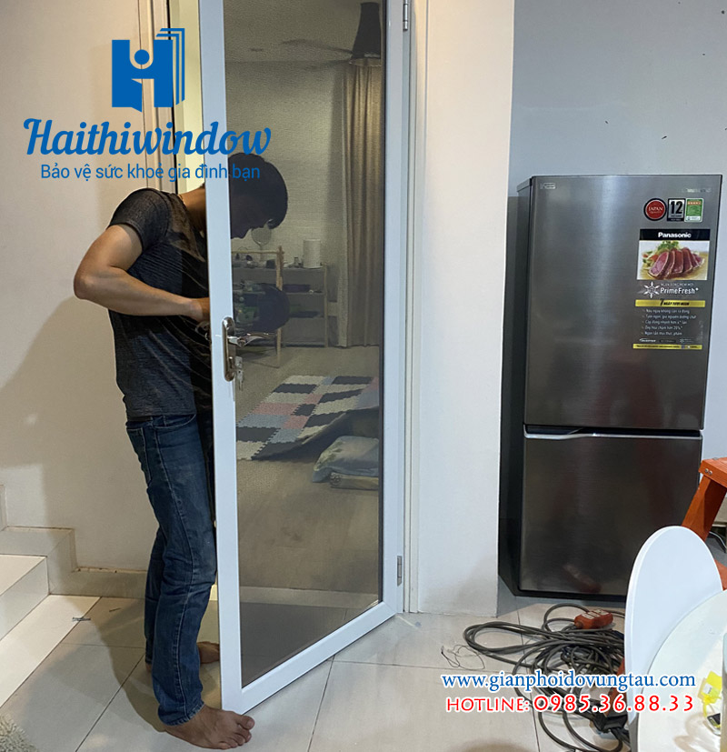 cửa lưới chống muỗi chống trộm nhôm trắng sữa