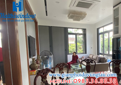 Rèm tổ ong lắp đặt cho phòng khách